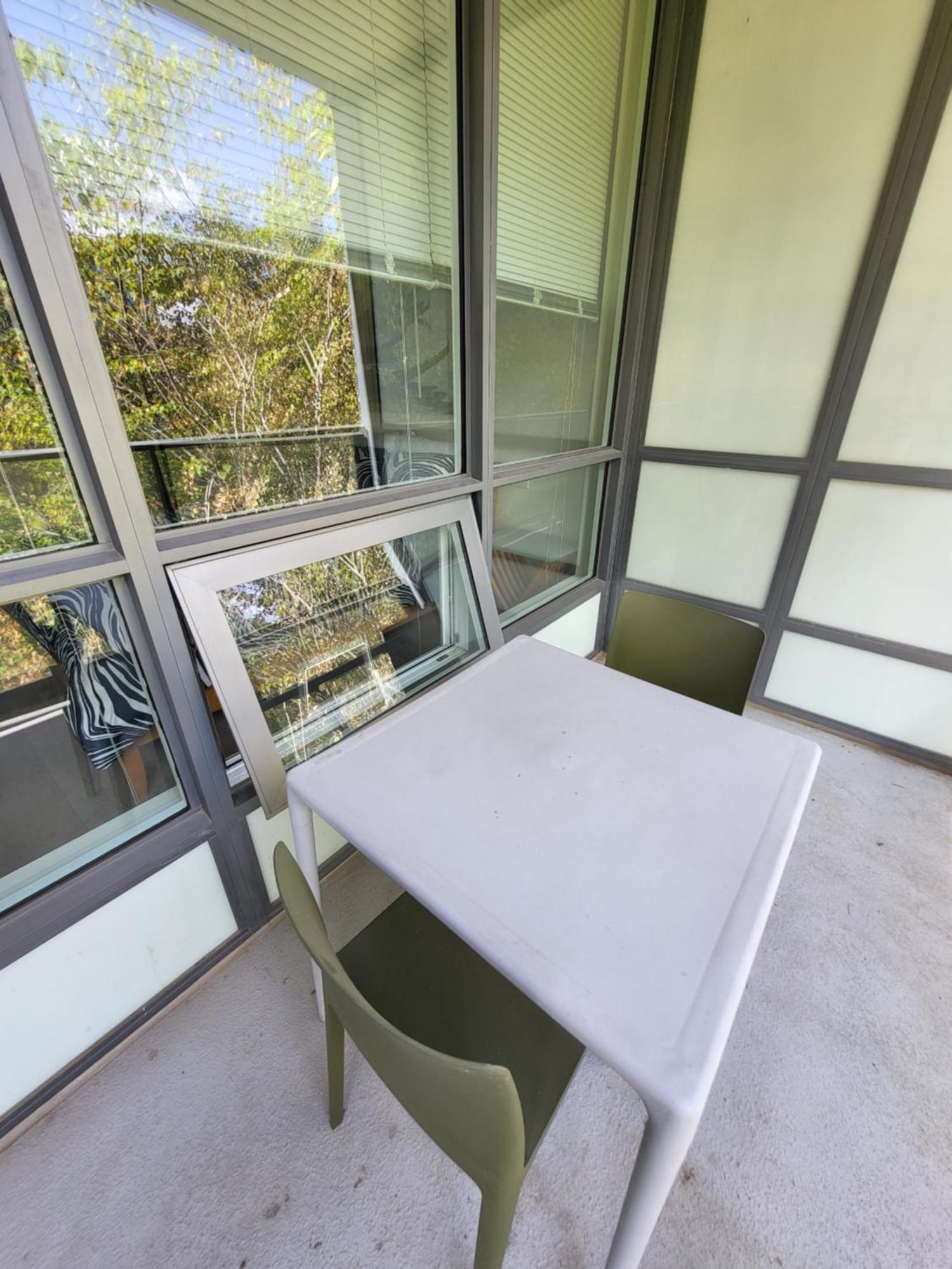 Your Perfect Escape - Modern Landmark Condo In Downtown Calgary - Free Parking- Premium Location Eksteriør billede